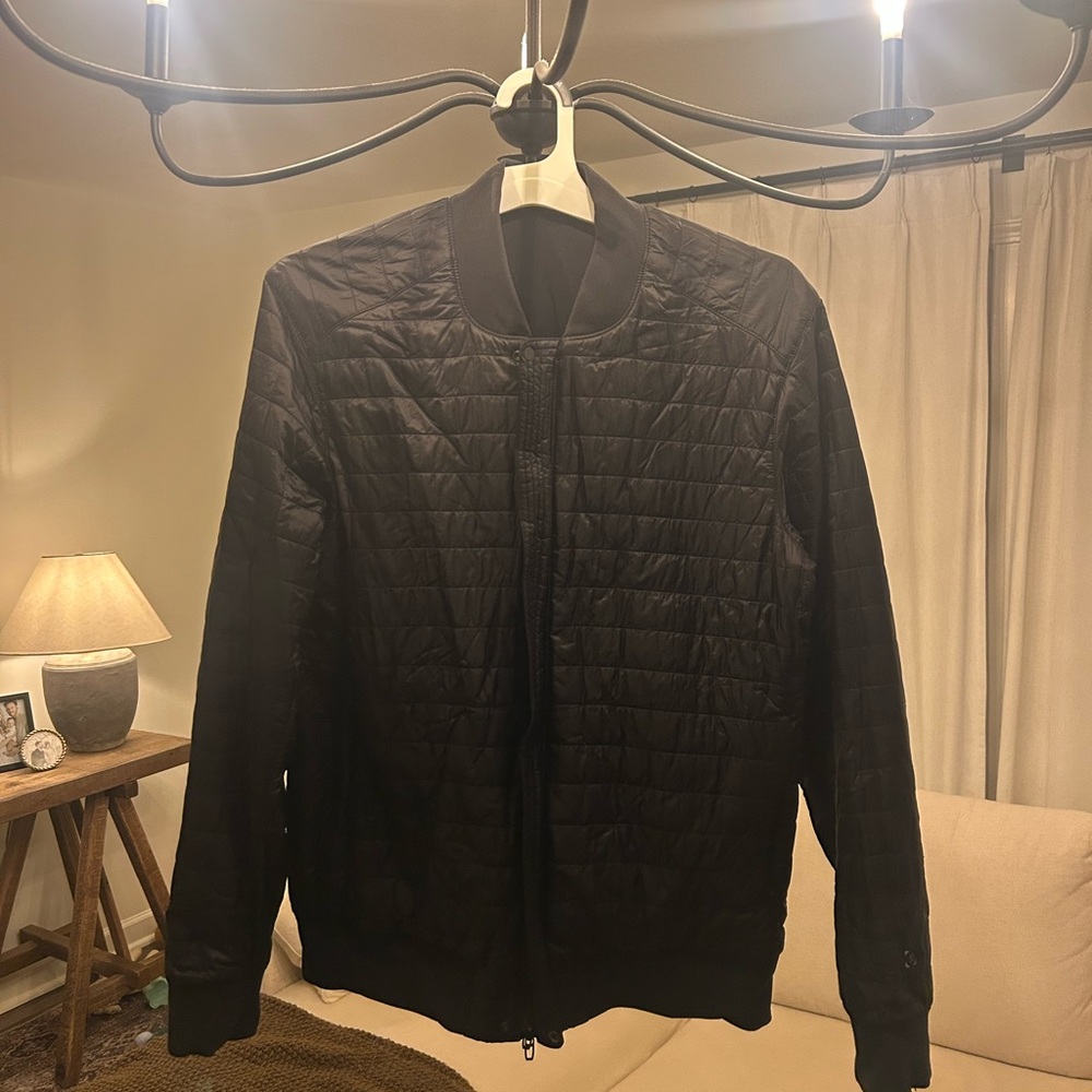 Reversible Lululemon Bomber Size Medium